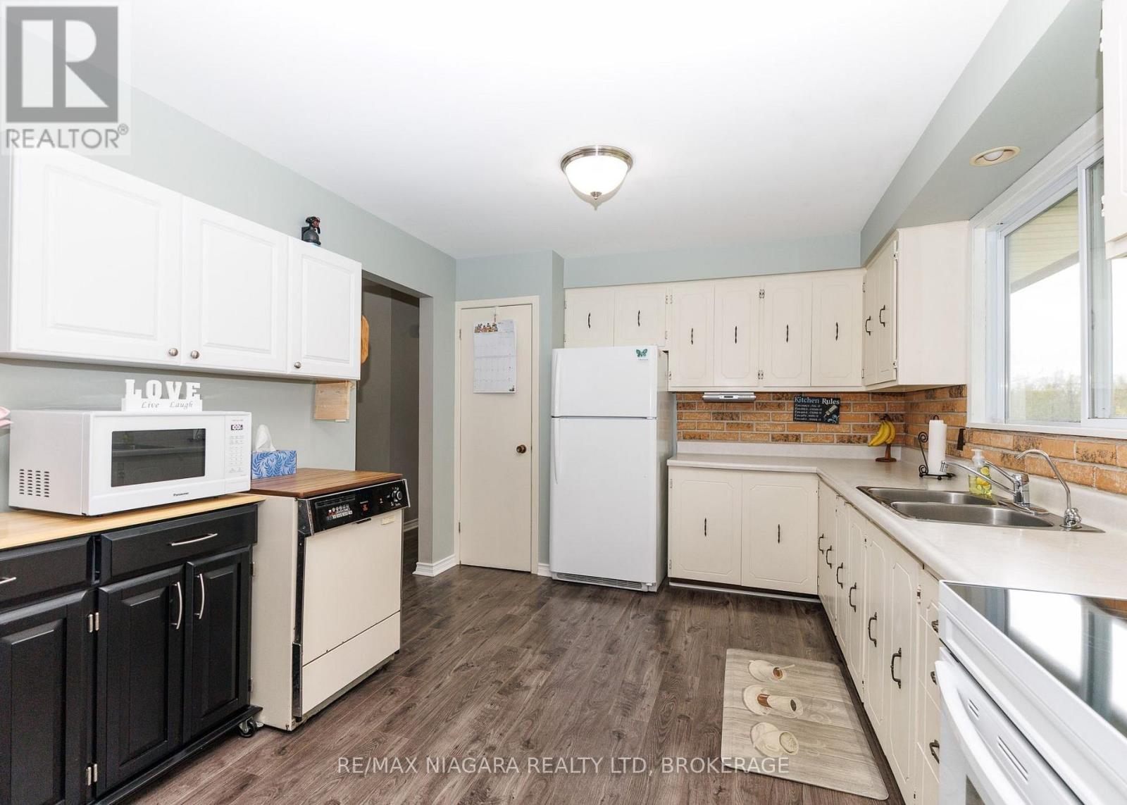 1506 Ott Road, Fort Erie, Ontario  L0S 1S0 - Photo 10 - X13094498