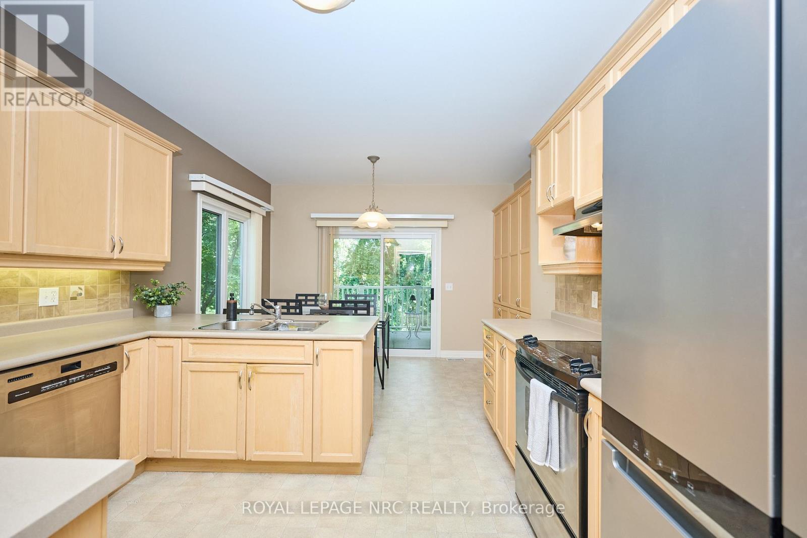 3393 Stanton Court, Lincoln, Ontario  L0R 2E0 - Photo 10 - X13094530