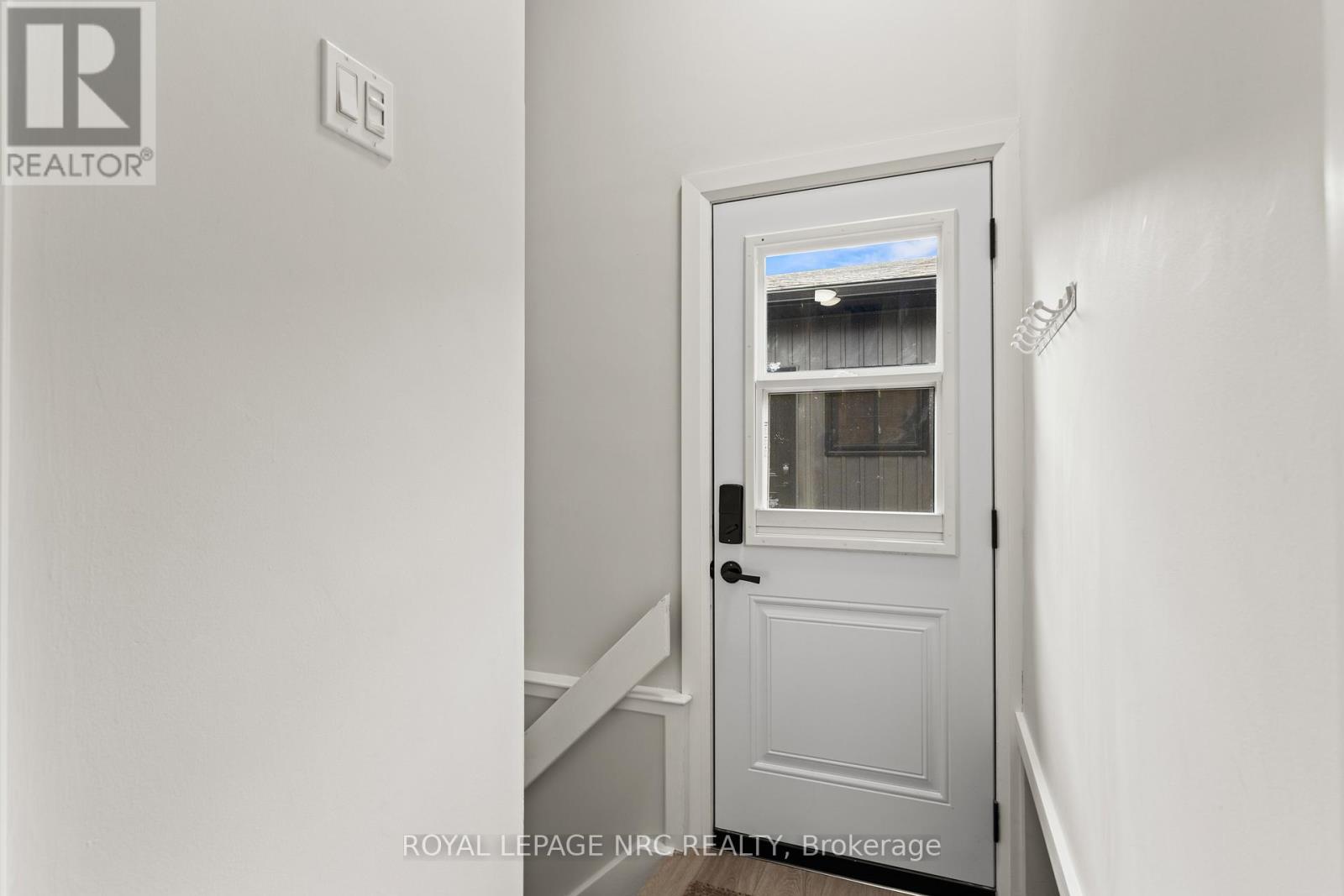 18 Island Road, St. Catharines, Ontario  L2M 4B6 - Photo 23 - X13094542