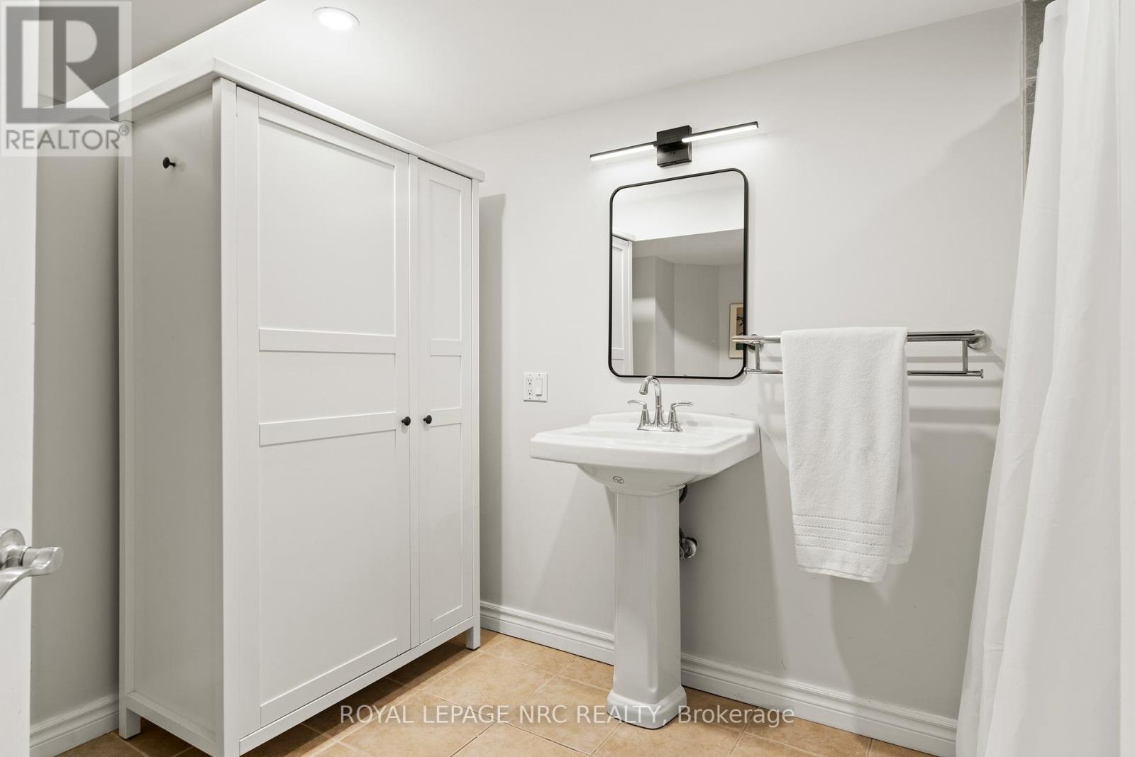 18 Island Road, St. Catharines, Ontario  L2M 4B6 - Photo 33 - X13094542