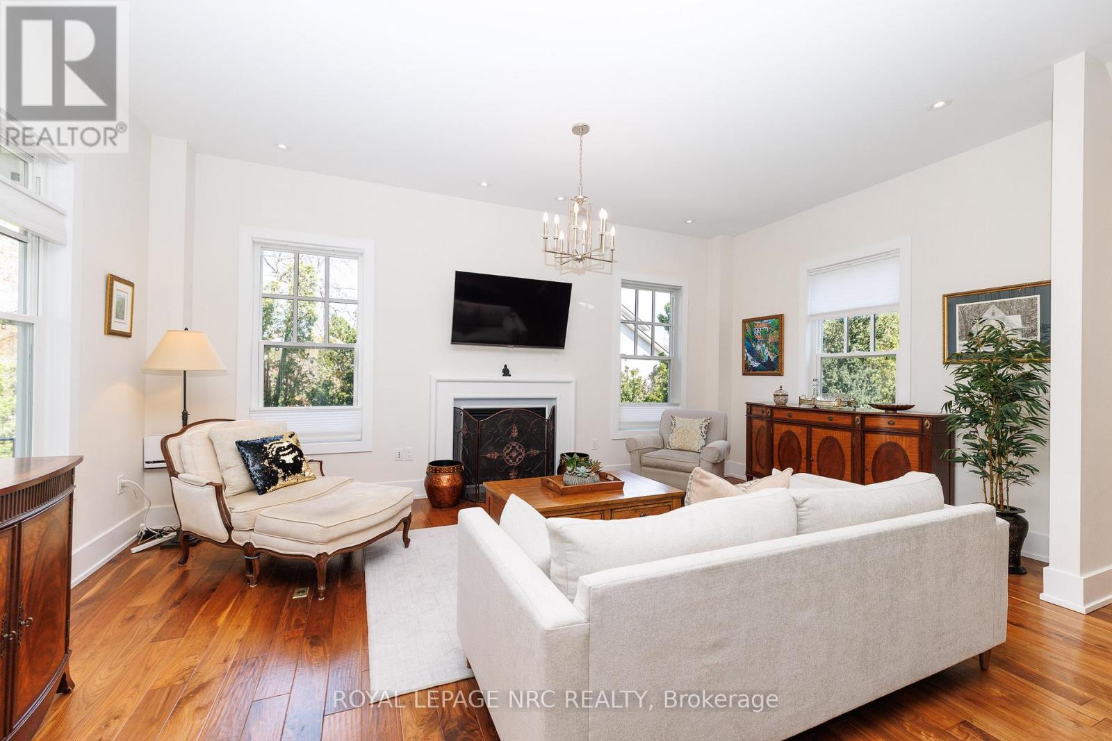 97 Brock Street, Niagara-On-The-Lake, Ontario  L0S 1J0 - Photo 11 - X13094634