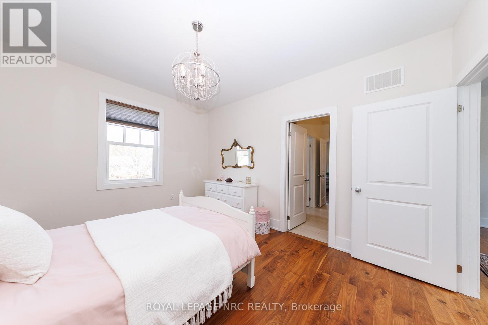97 Brock Street, Niagara-On-The-Lake, Ontario  L0S 1J0 - Photo 38 - X13094634