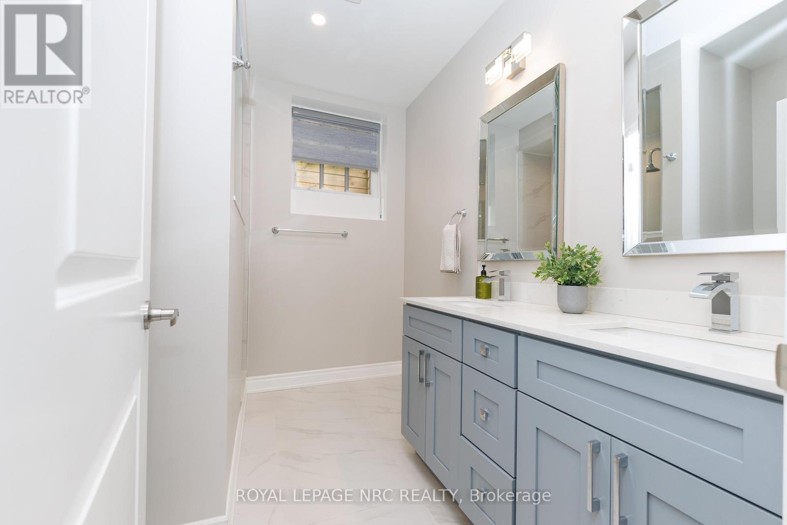 97 Brock Street, Niagara-On-The-Lake, Ontario  L0S 1J0 - Photo 46 - X13094634