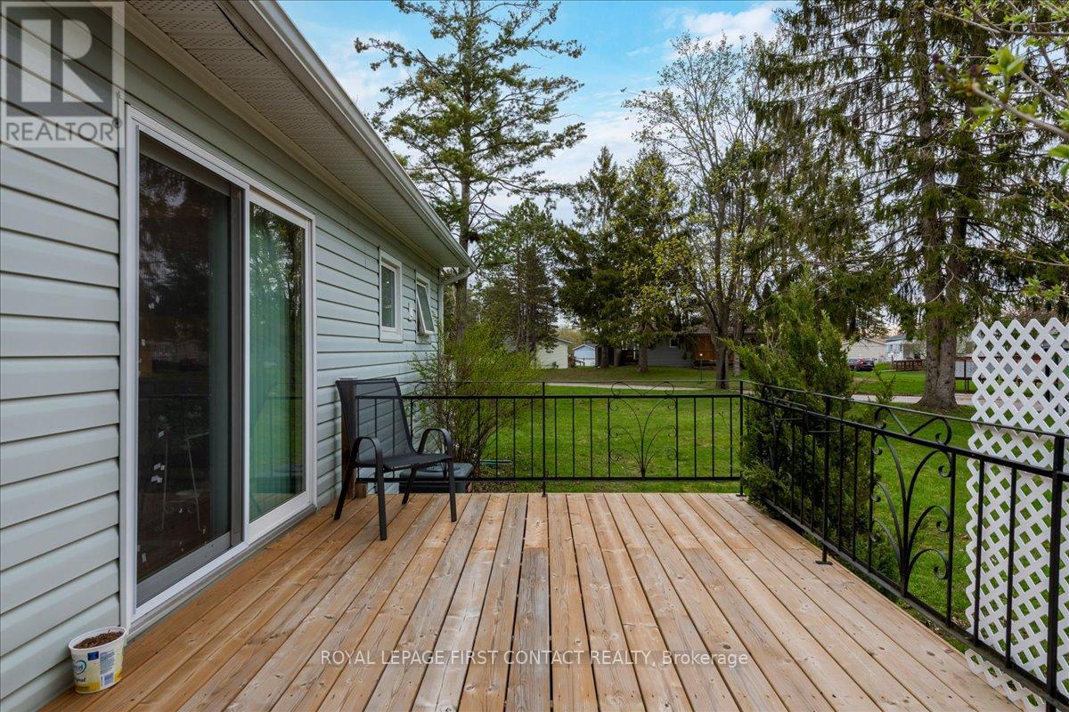 1 Juniper Court, Innisfil, Ontario  L9S 1N2 - Photo 14 - N13094508