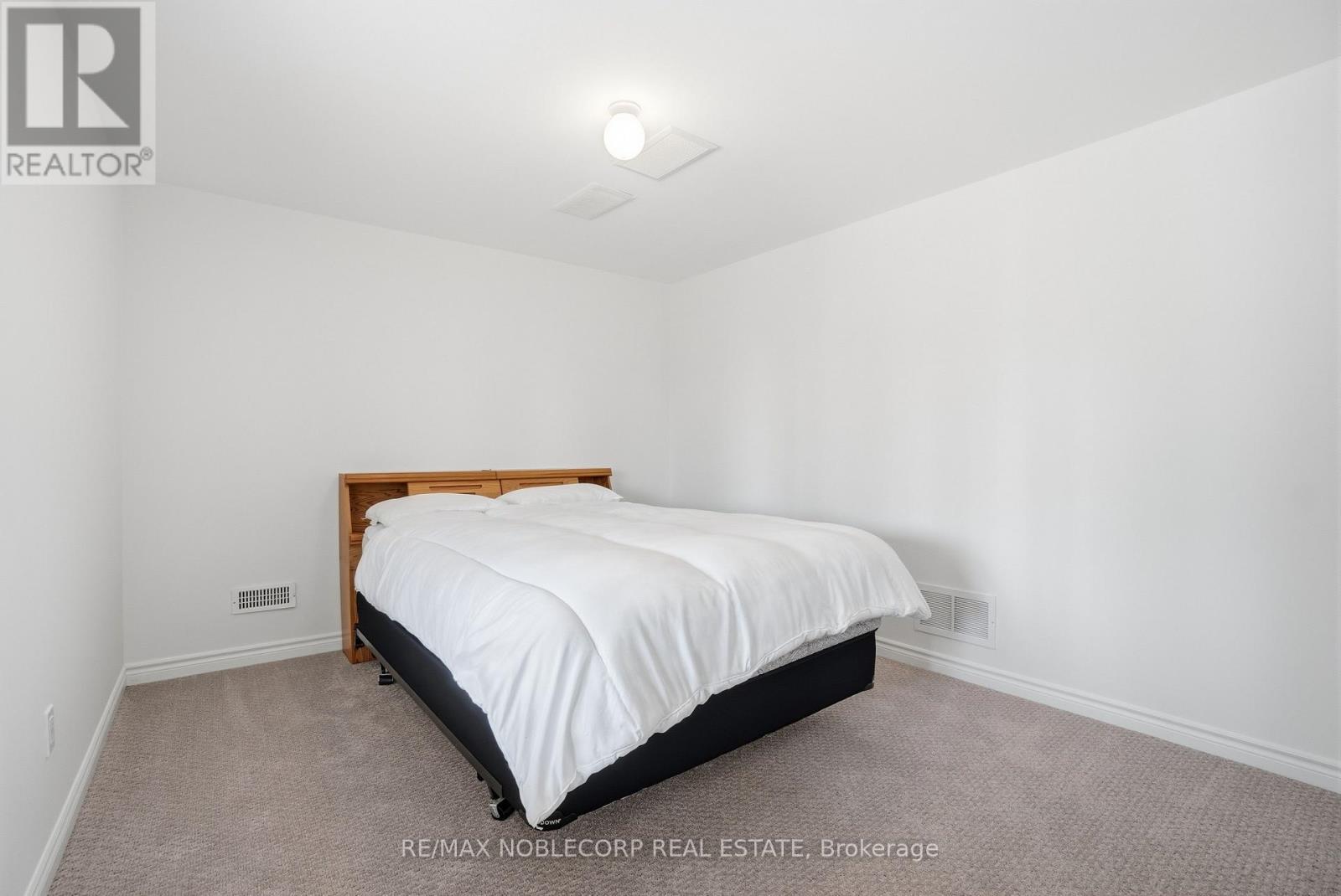 170 Athabasca Drive, Vaughan, Ontario  L6A 3R9 - Photo 36 - N13094572
