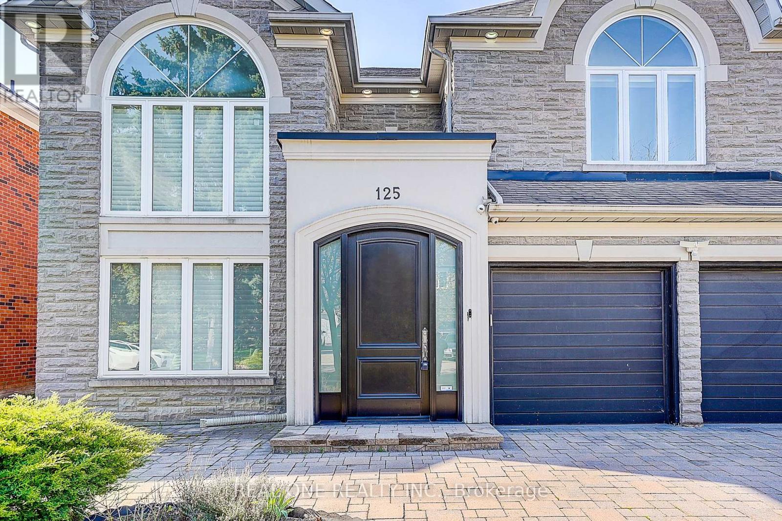 125 Grey Alder Avenue, Richmond Hill, Ontario  L4B 3P9 - Photo 5 - N13094590