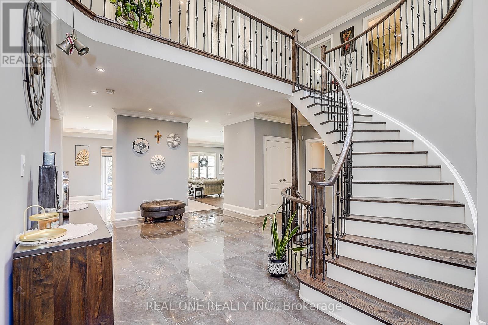125 Grey Alder Avenue, Richmond Hill, Ontario  L4B 3P9 - Photo 7 - N13094590