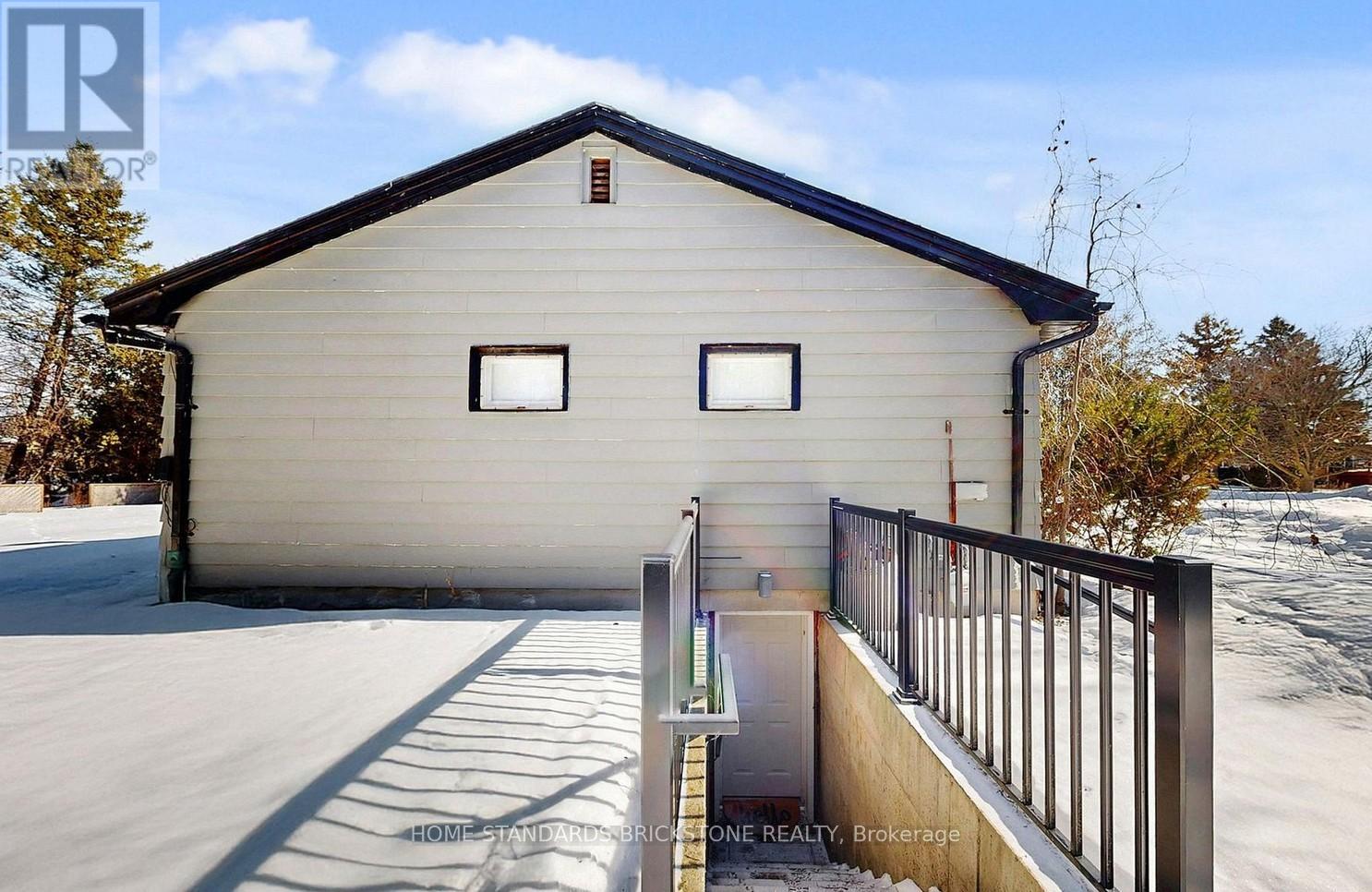 Unknown Address, ,     - Photo 2 - N13094632