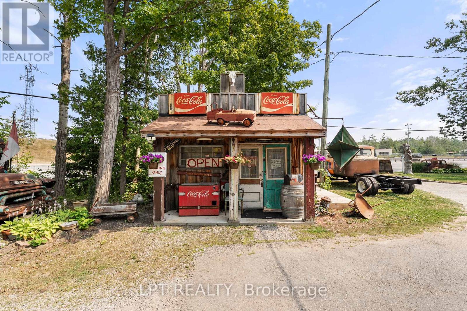 5514 Highway 11 South, R R 1, Oro-Medonte, Ontario  L3V 8H2 - Photo 8 - S13094594