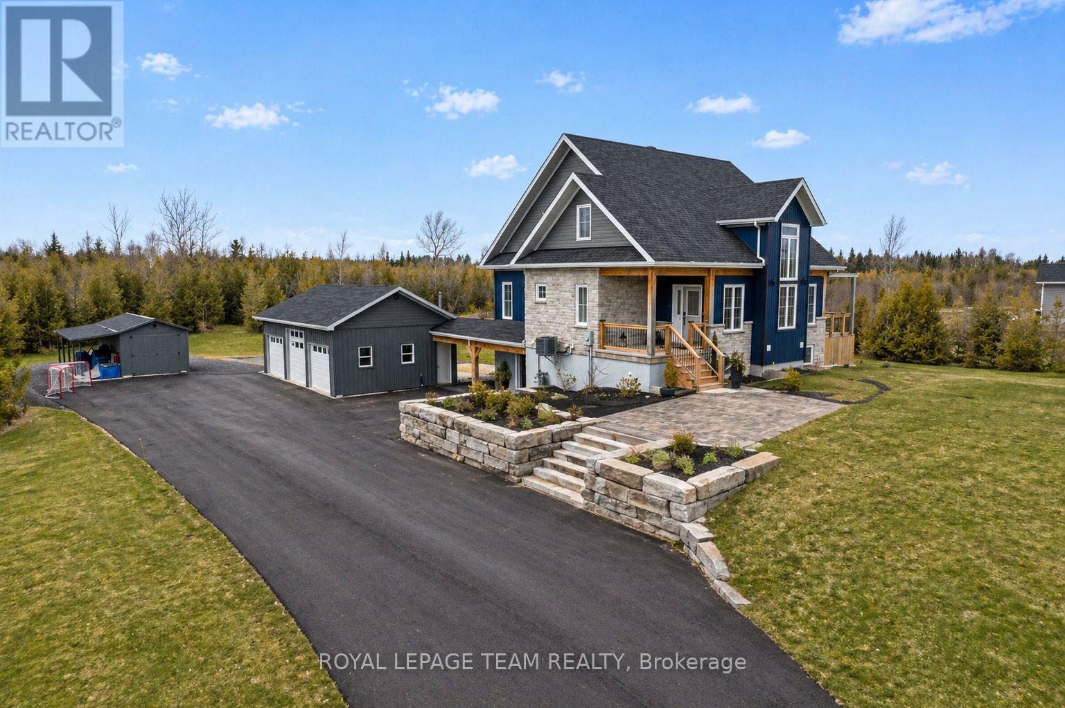 114 Charles Holden Avenue, Merrickville-Wolford, Ontario  K0G 1N0 - Photo 2 - X12906646