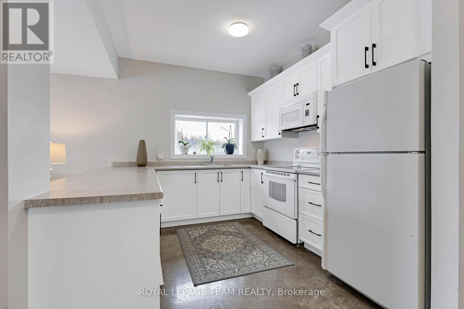 114 Charles Holden Avenue, Merrickville-Wolford, Ontario  K0G 1N0 - Photo 37 - X12906646