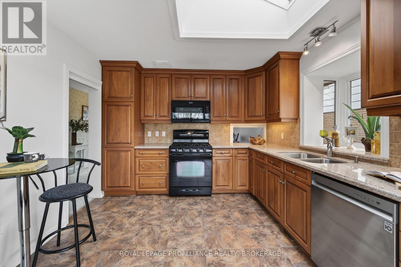 31 Jorene Drive, Kingston, Ontario  K7M 3X5 - Photo 20 - X13094592