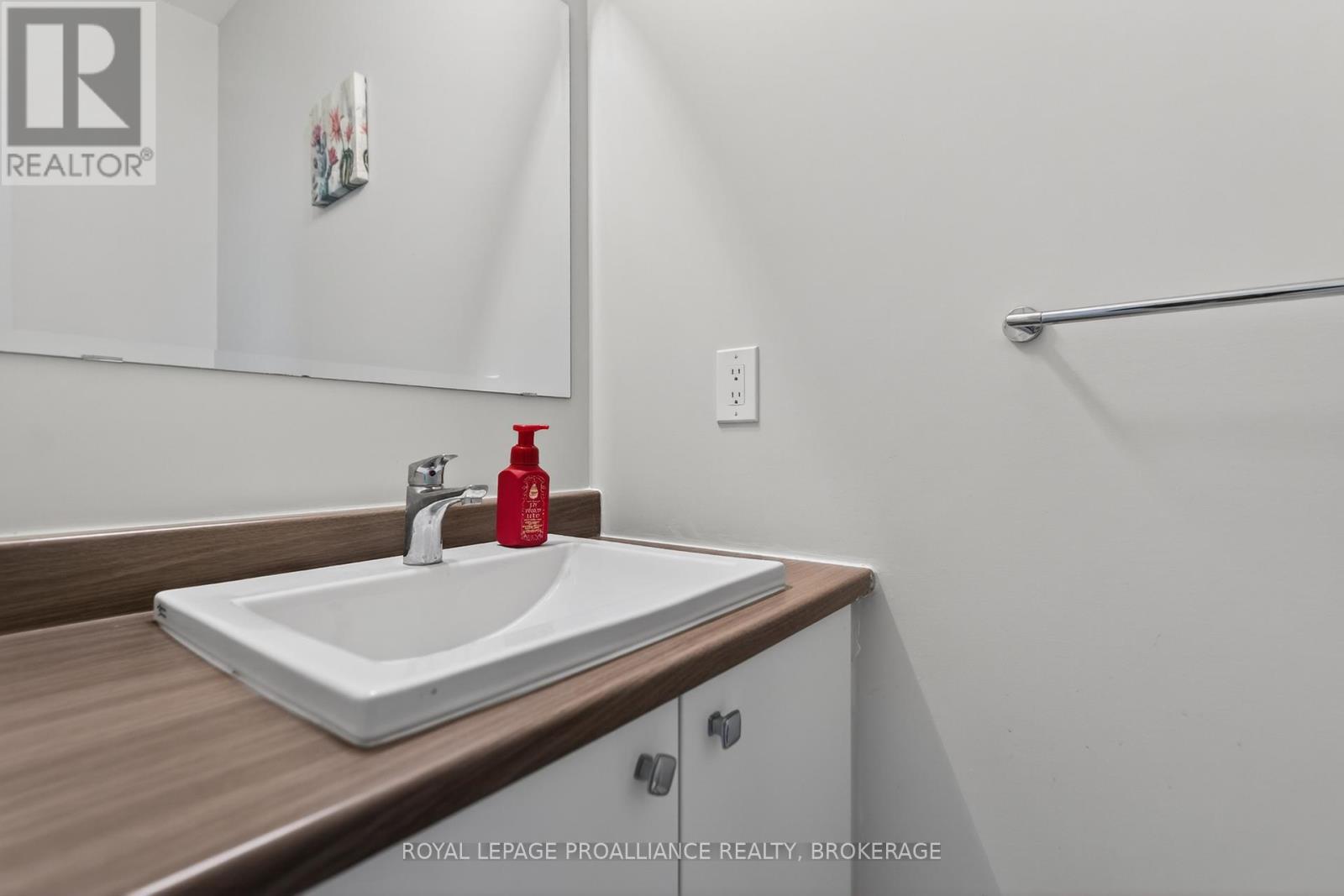 322 Holden Street, Kingston, Ontario  K7P 0M4 - Photo 6 - X13094658
