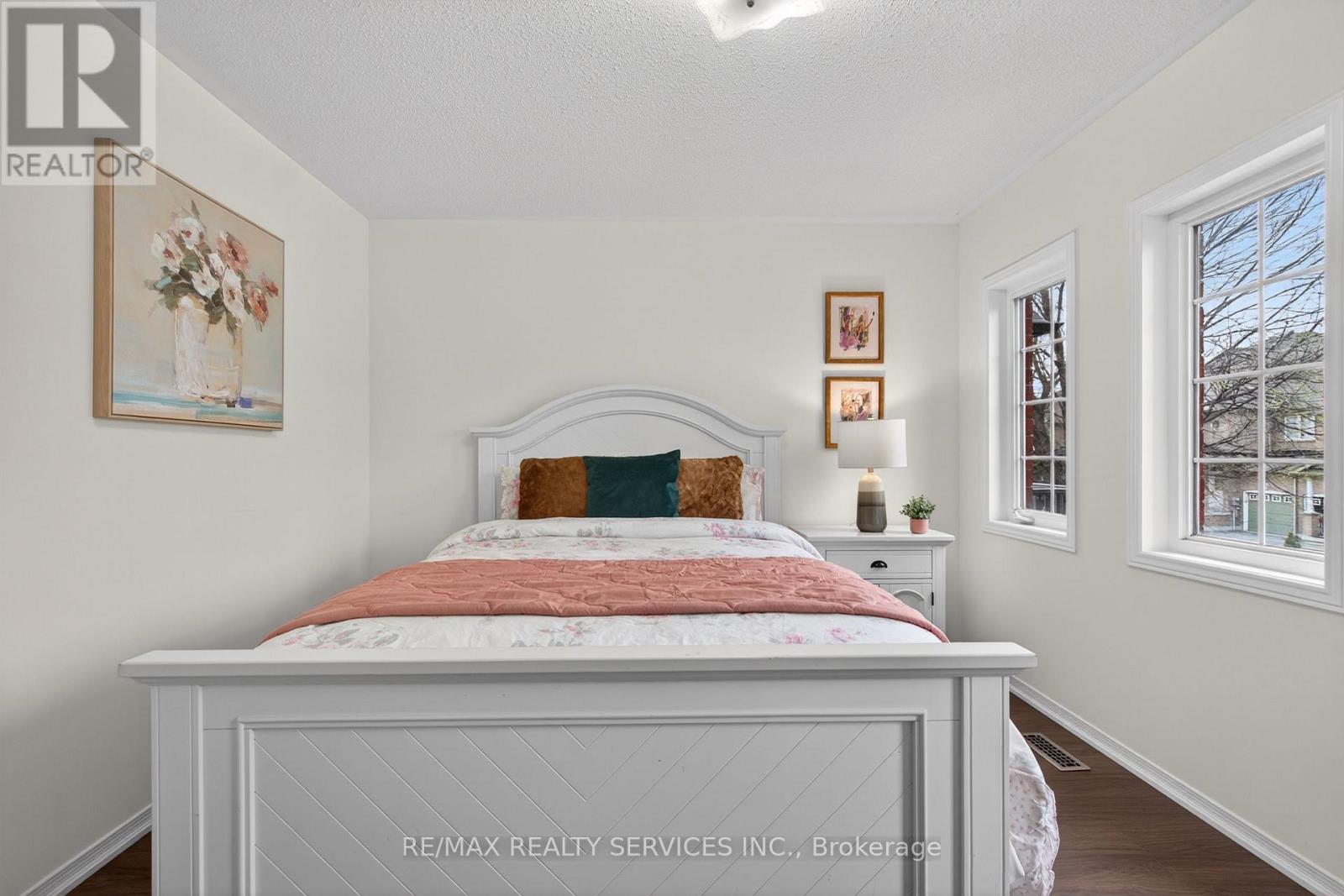 12 Nutwood Way, Brampton, Ontario  L6R 0X7 - Photo 31 - W13094476