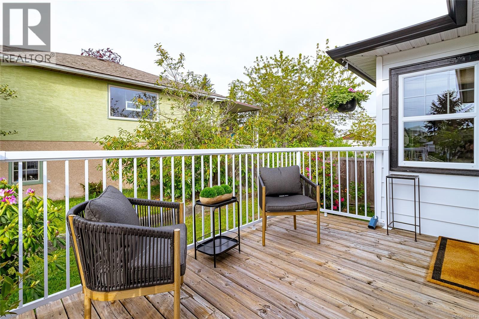 312 Warren St, Ladysmith, British Columbia  V9G 1B8 - Photo 3 - 1034343