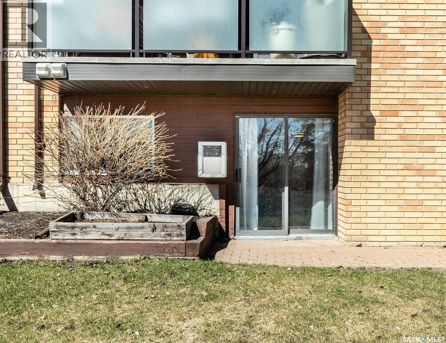 102 411 Tait Court, Saskatoon, Saskatchewan  S7H 5L3 - Photo 3 - SK035172