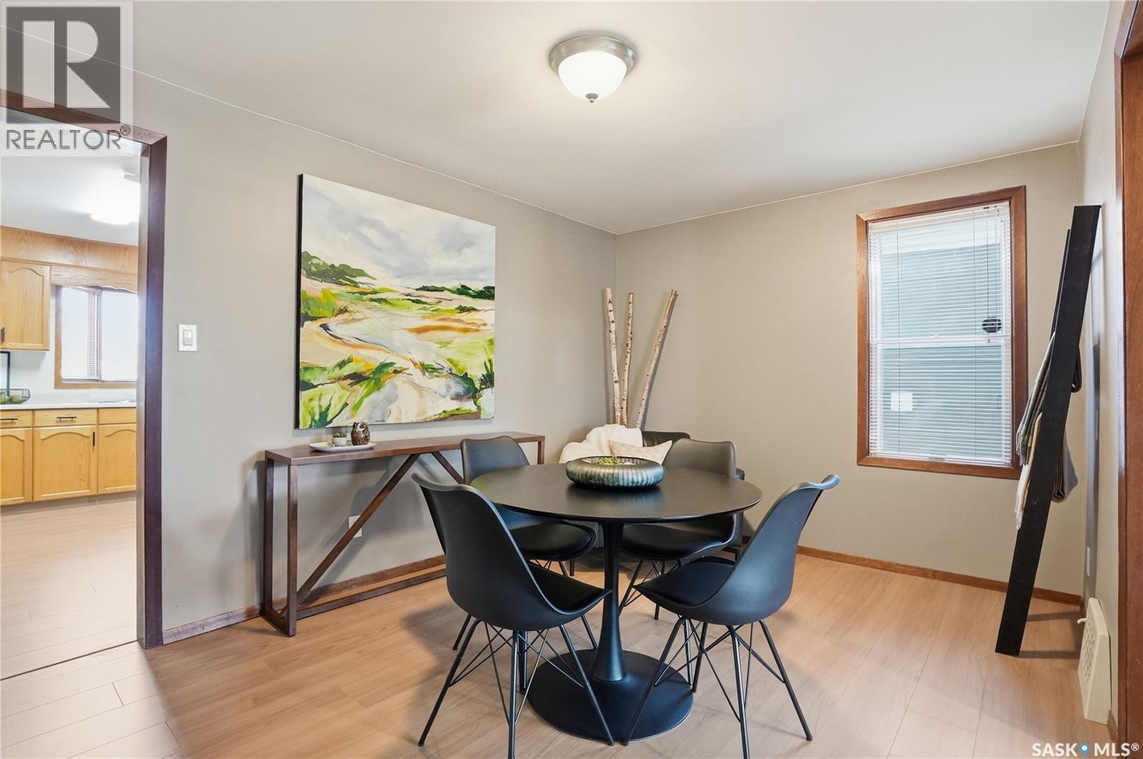 906 I Avenue S, Saskatoon, Saskatchewan  S7M 1Z4 - Photo 10 - SK035167