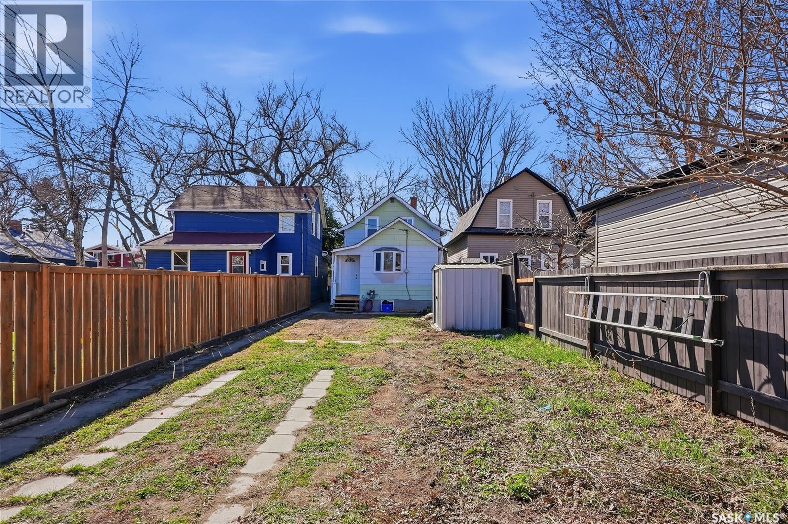 906 I Avenue S, Saskatoon, Saskatchewan  S7M 1Z4 - Photo 38 - SK035167