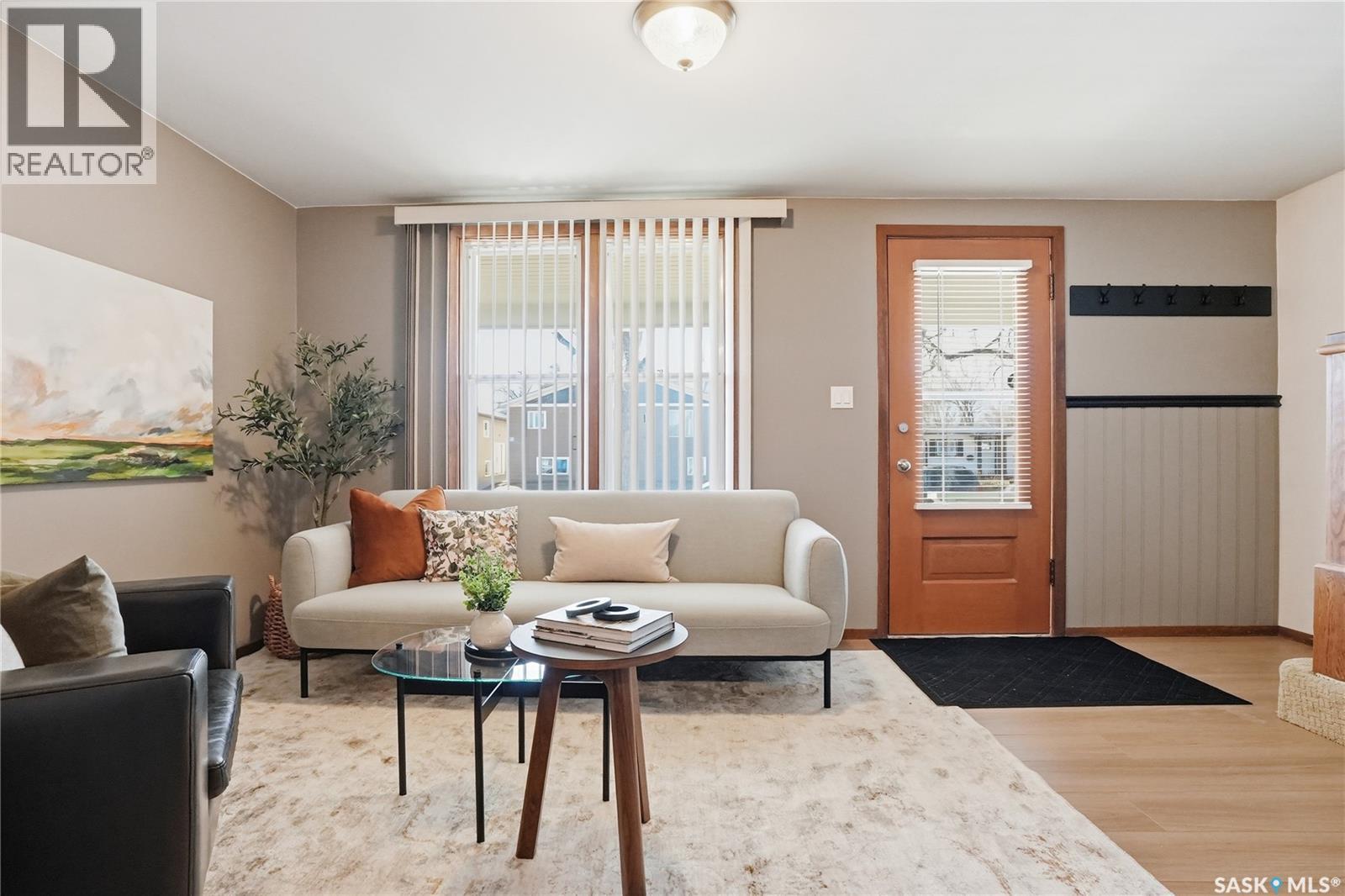 906 I Avenue S, Saskatoon, Saskatchewan  S7M 1Z4 - Photo 6 - SK035167