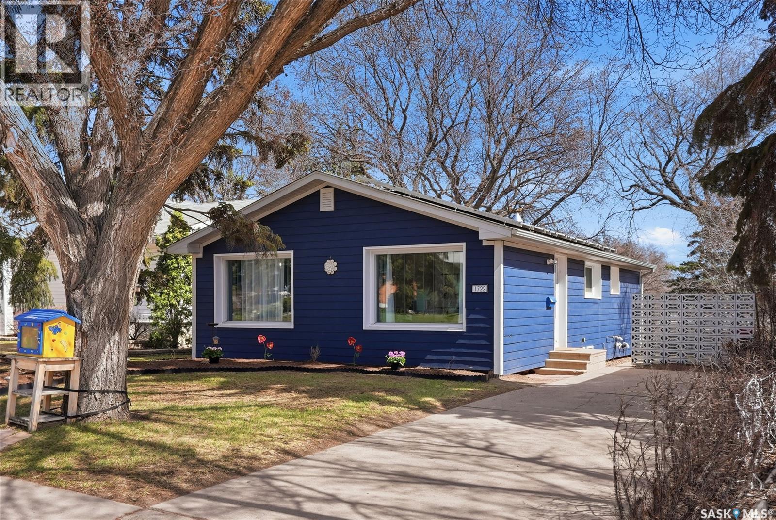 1722 Alexandra AVENUE, Saskatoon, Saskatchewan