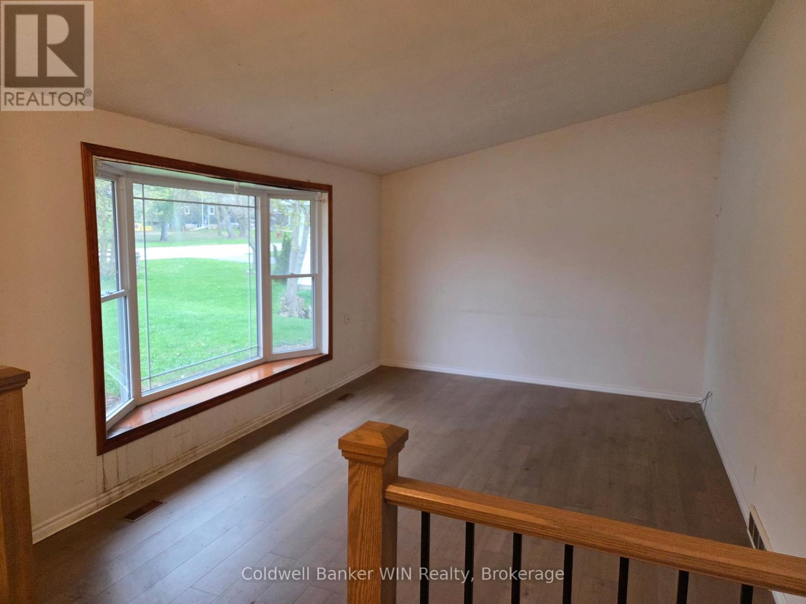 456 Queen Street W, Wellington North, Ontario  N0G 2L3 - Photo 4 - X13093010
