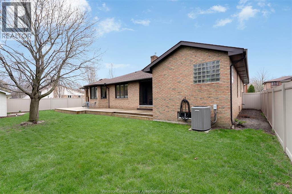 2098 Edgemore Avenue, Lasalle, Ontario  N9H 2K1 - Photo 47 - 26010341