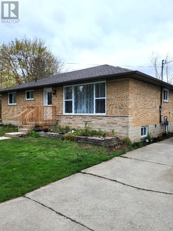 278 Queen Street S, West Grey, Ontario  N0G 1R0 - Photo 15 - X13093116