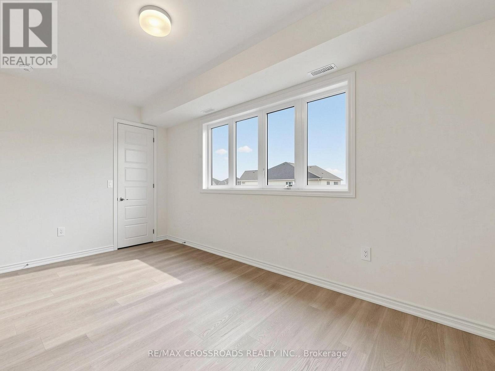 2nd Flr - 102 Donald Cameron Crescent, Clarington, Ontario  L1E 0M4 - Photo 13 - E13088944