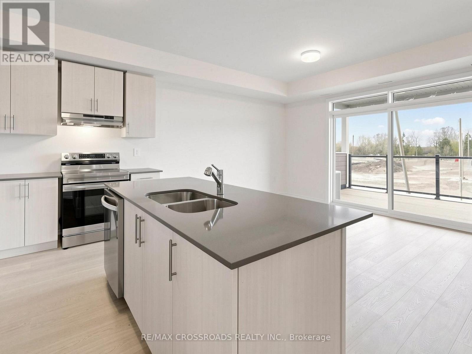 2nd Flr - 102 Donald Cameron Crescent, Clarington, Ontario  L1E 0M4 - Photo 11 - E13088944