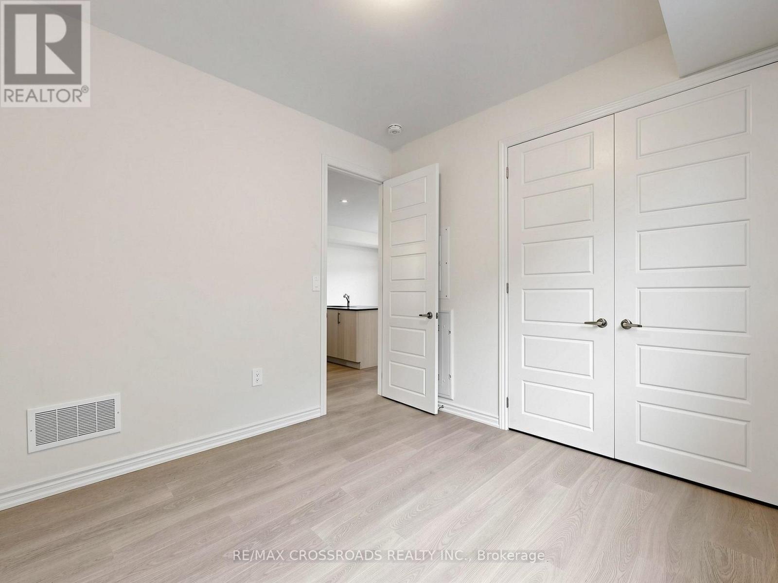 2nd Flr - 102 Donald Cameron Crescent, Clarington, Ontario  L1E 0M4 - Photo 21 - E13088944