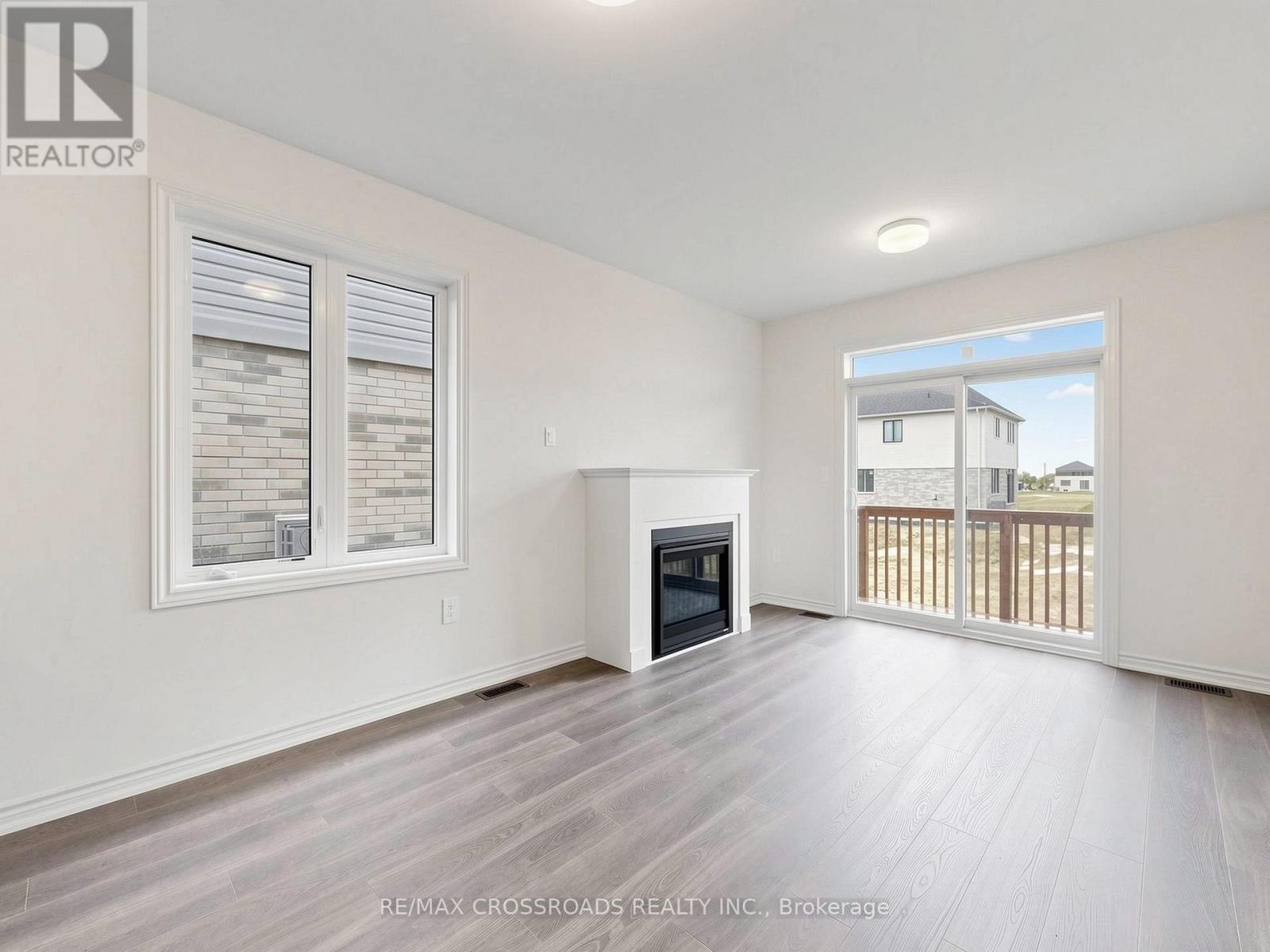 2nd Flr - 102 Donald Cameron Crescent, Clarington, Ontario  L1E 0M4 - Photo 31 - E13088944