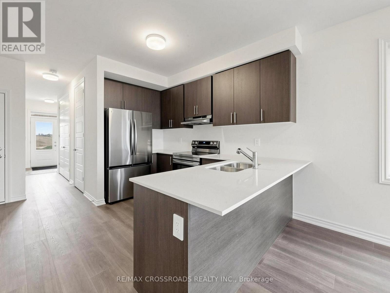 2nd Flr - 102 Donald Cameron Crescent, Clarington, Ontario  L1E 0M4 - Photo 35 - E13088944