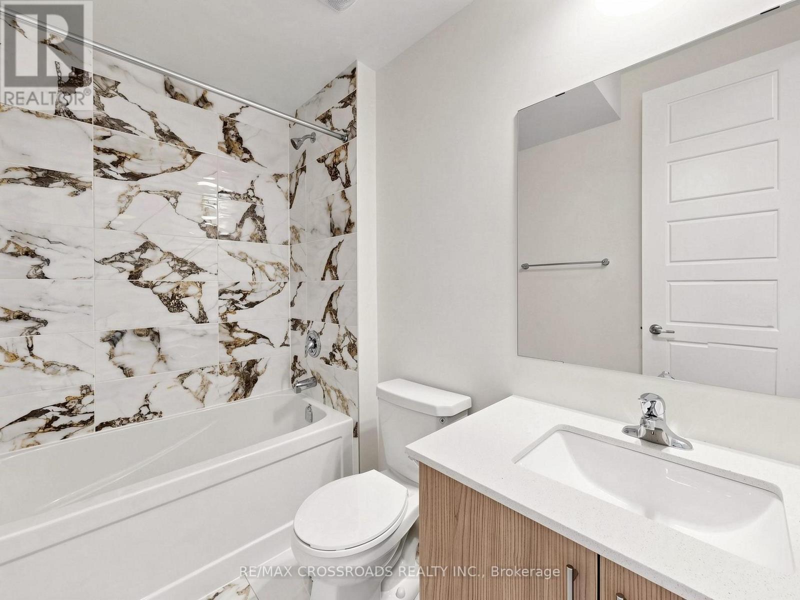 2nd Flr - 102 Donald Cameron Crescent, Clarington, Ontario  L1E 0M4 - Photo 42 - E13088944