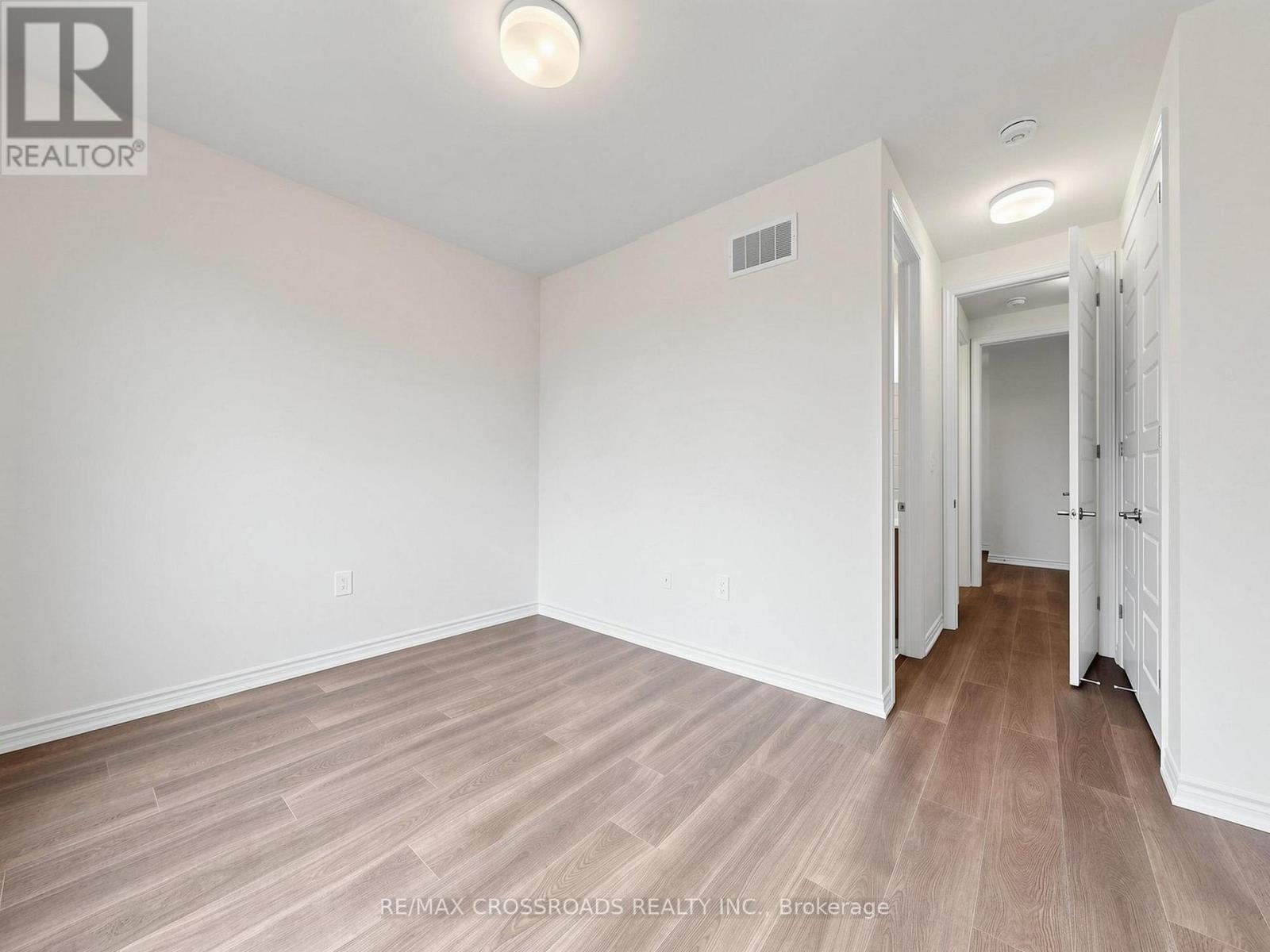 2nd Flr - 102 Donald Cameron Crescent, Clarington, Ontario  L1E 0M4 - Photo 41 - E13088944