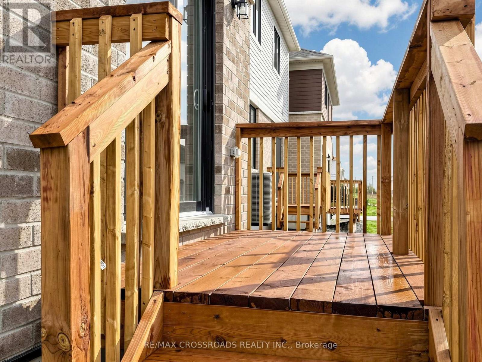 2nd Flr - 102 Donald Cameron Crescent, Clarington, Ontario  L1E 0M4 - Photo 50 - E13088944