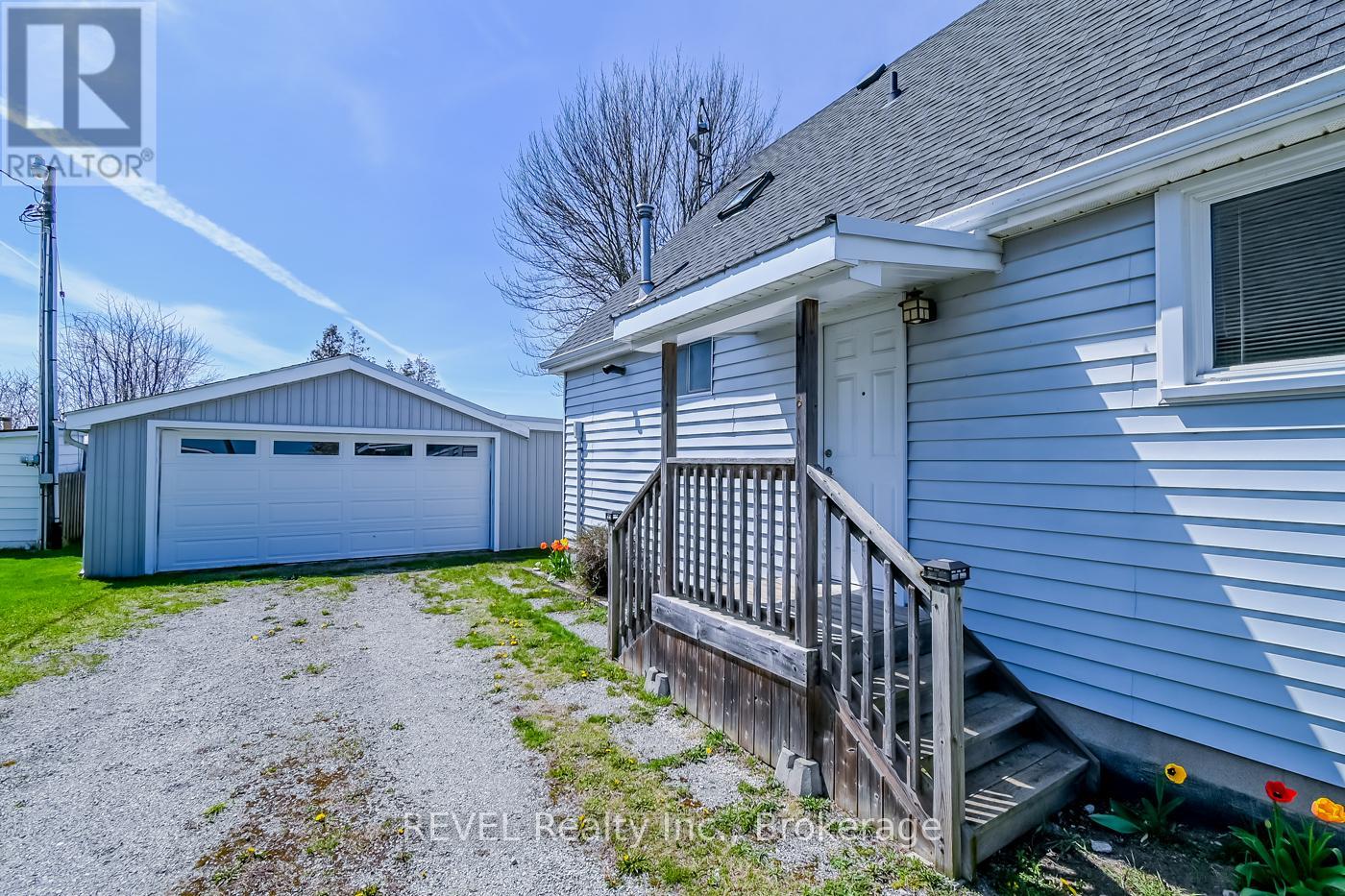 2757 North Shore Drive Drive E, Haldimand, Ontario  N0A 1K0 - Photo 36 - X12928096