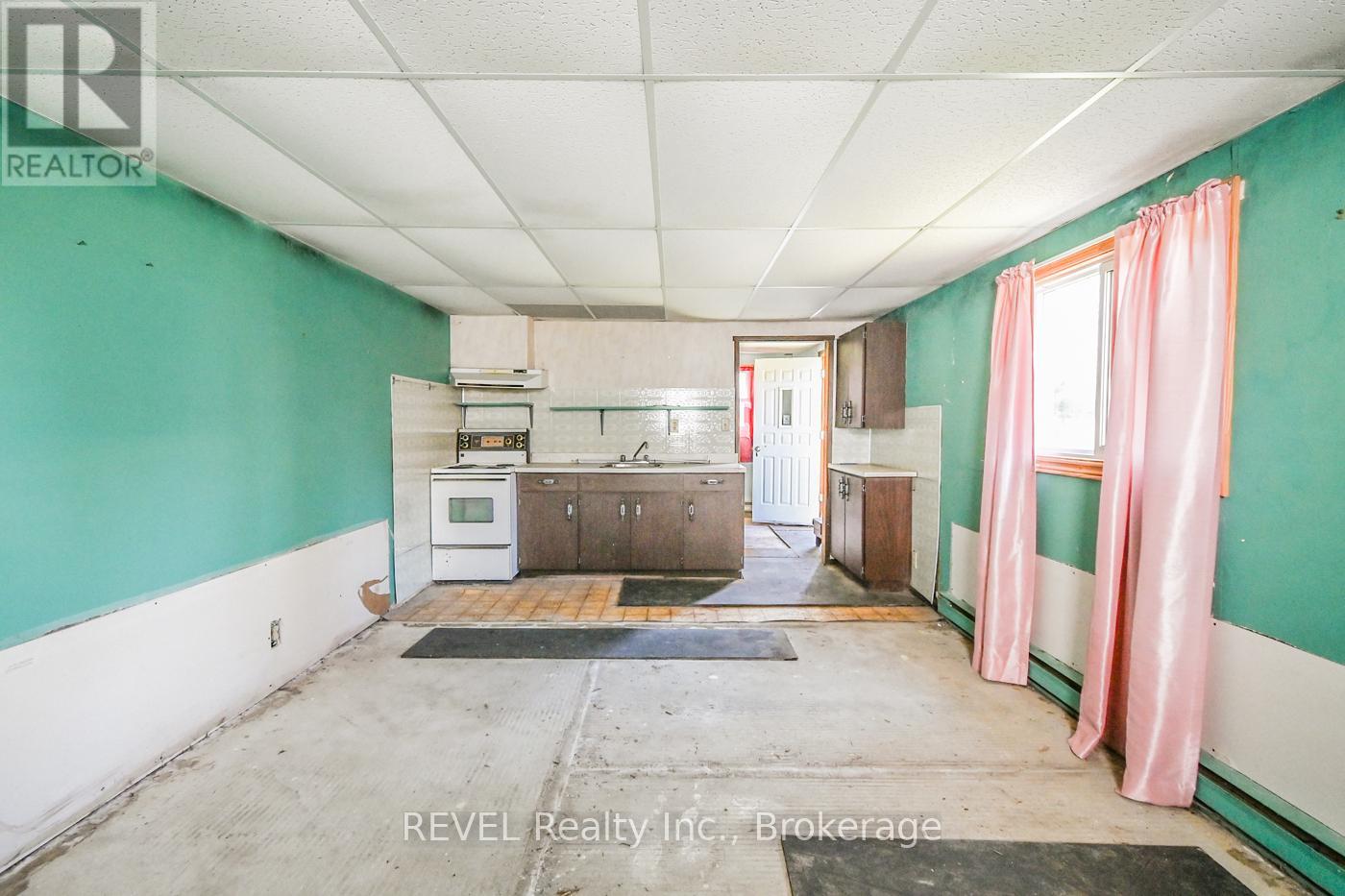 2757 North Shore Drive Drive E, Haldimand, Ontario  N0A 1K0 - Photo 45 - X12928096