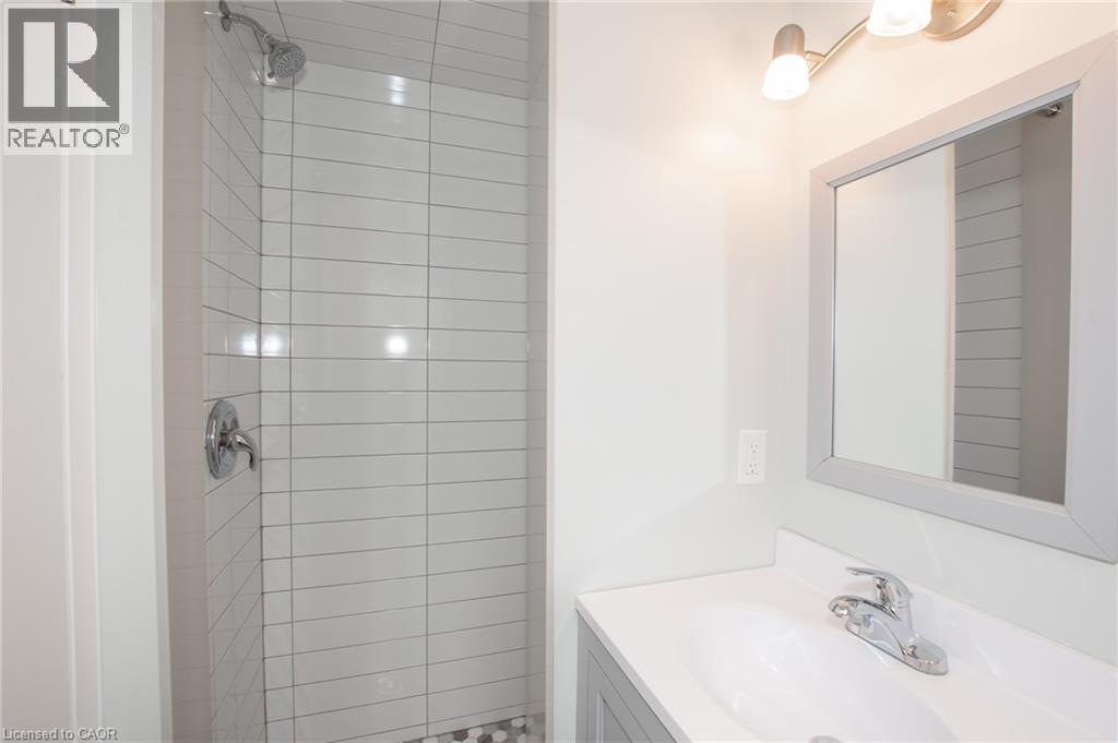 34 Highcourt Crescent Unit# Lower, St. Catharines, Ontario  L2M 3M6 - Photo 11 - 40827913