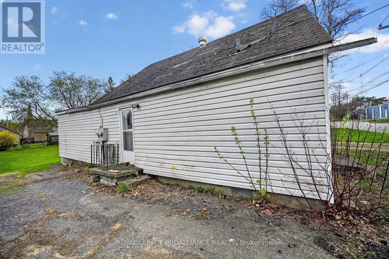 189 Wood Street W, Prescott, Ontario  K0E 1T0 - Photo 4 - X13094676