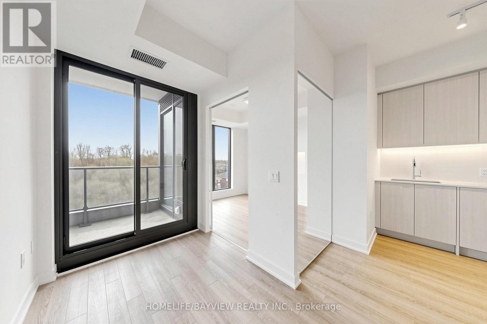 605 - 250 Lawrence Avenue W, Toronto, Ontario  M5M 1B1 - Photo 15 - C13070302