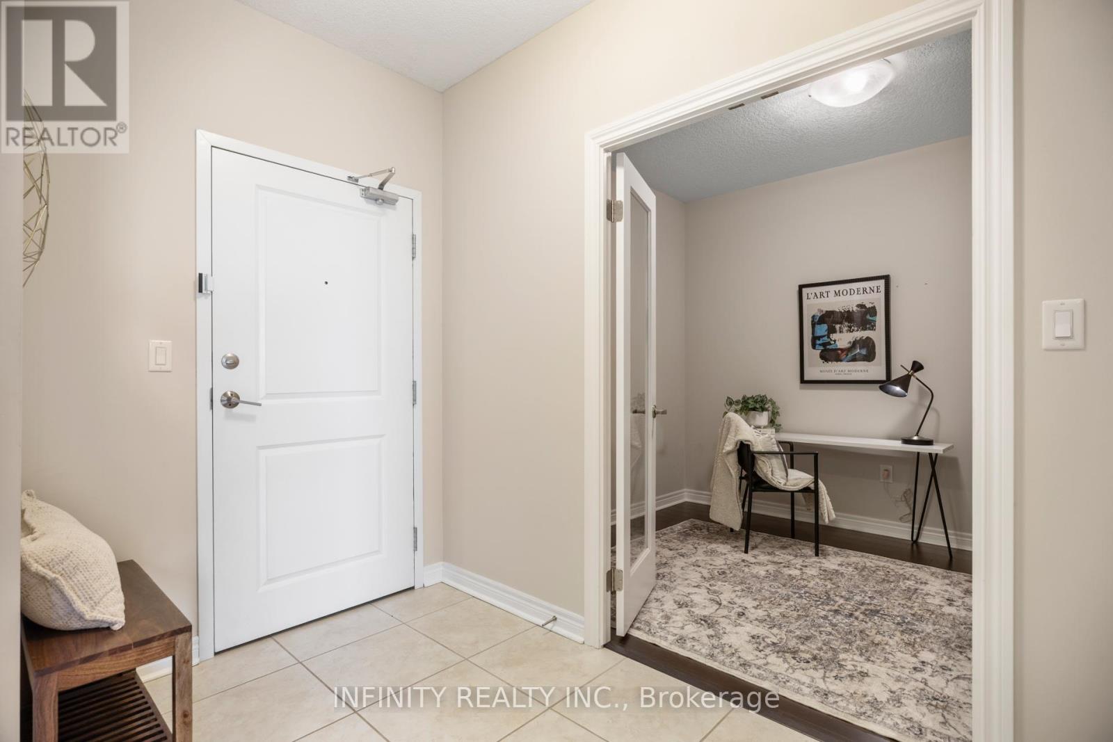 1005 - 330 Ridout Street N, London East, Ontario  N6A 0A7 - Photo 8 - X13084834