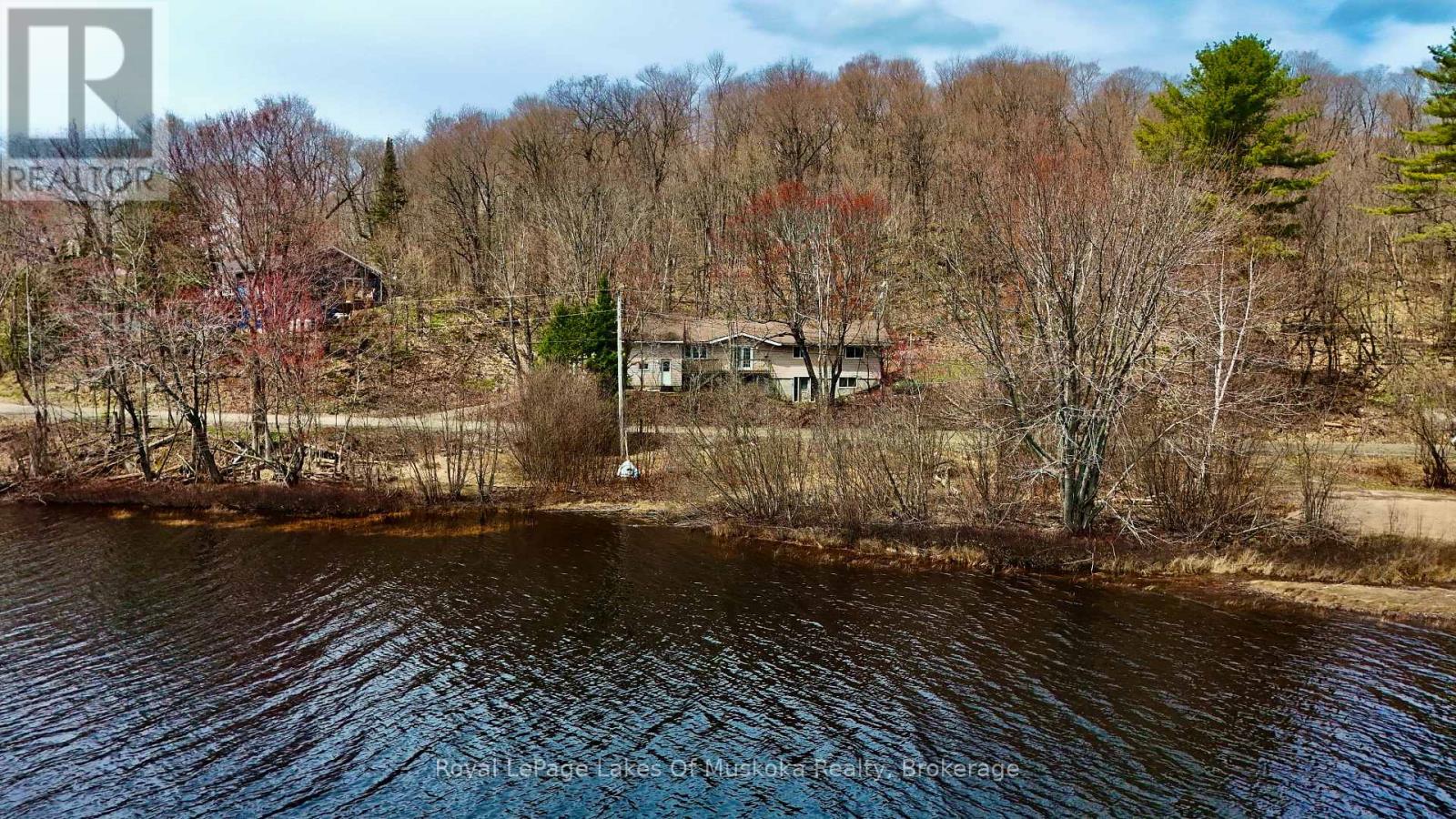 88 NORTH DEER LAKE ROAD, huntsville (stephenson), Ontario