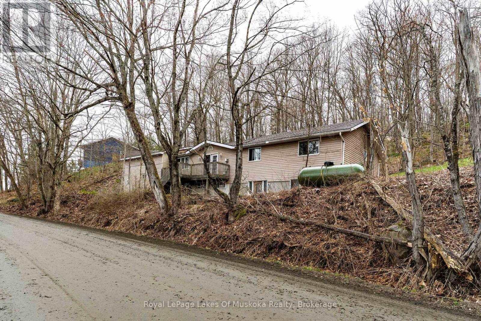88 North Deer Lake Road, Huntsville (Stephenson), Ontario  P0B 1L0 - Photo 4 - X13094672