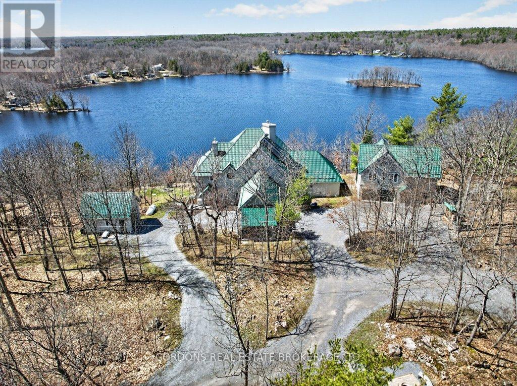 101 HINCHINBROOKE ROAD N, Frontenac, Ontario
