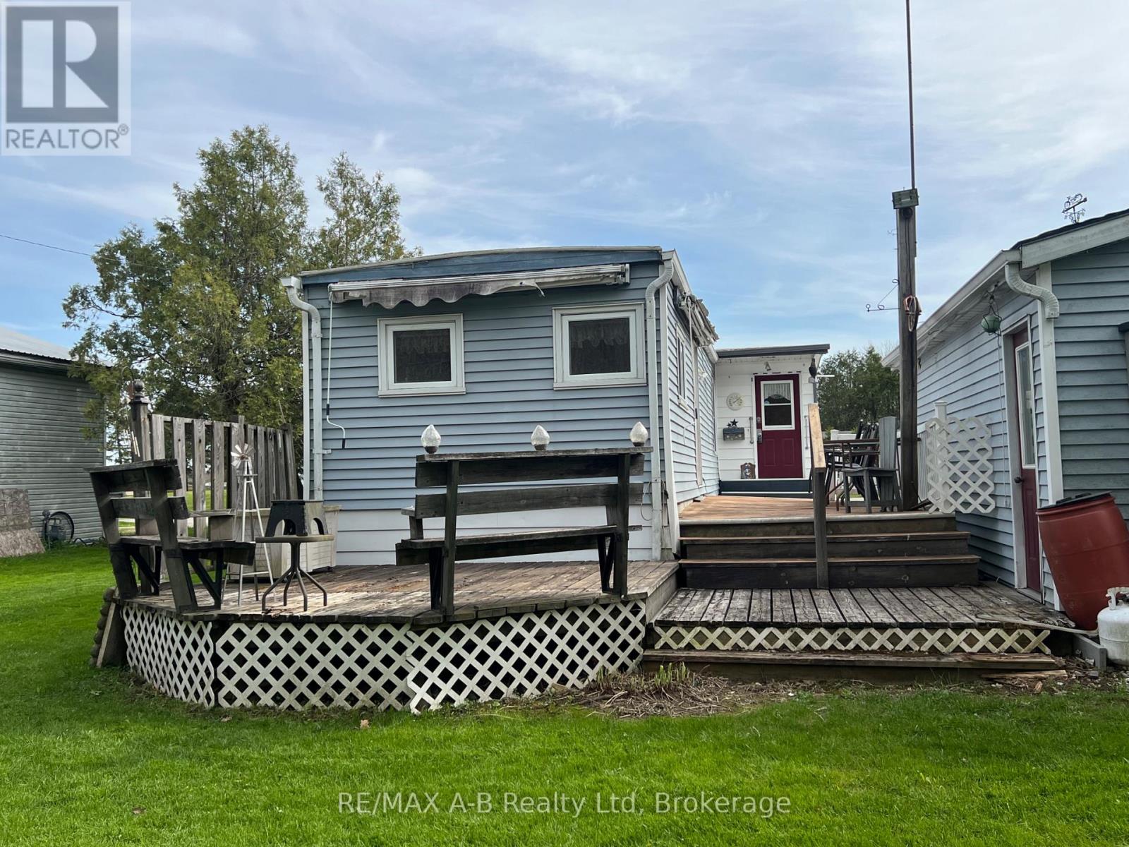 123 Ash Street, Perth East, Ontario  N5A 6S6 - Photo 20 - X13094772