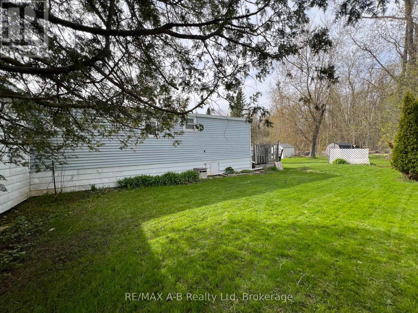 123 Ash Street, Perth East, Ontario  N5A 6S6 - Photo 4 - X13094772