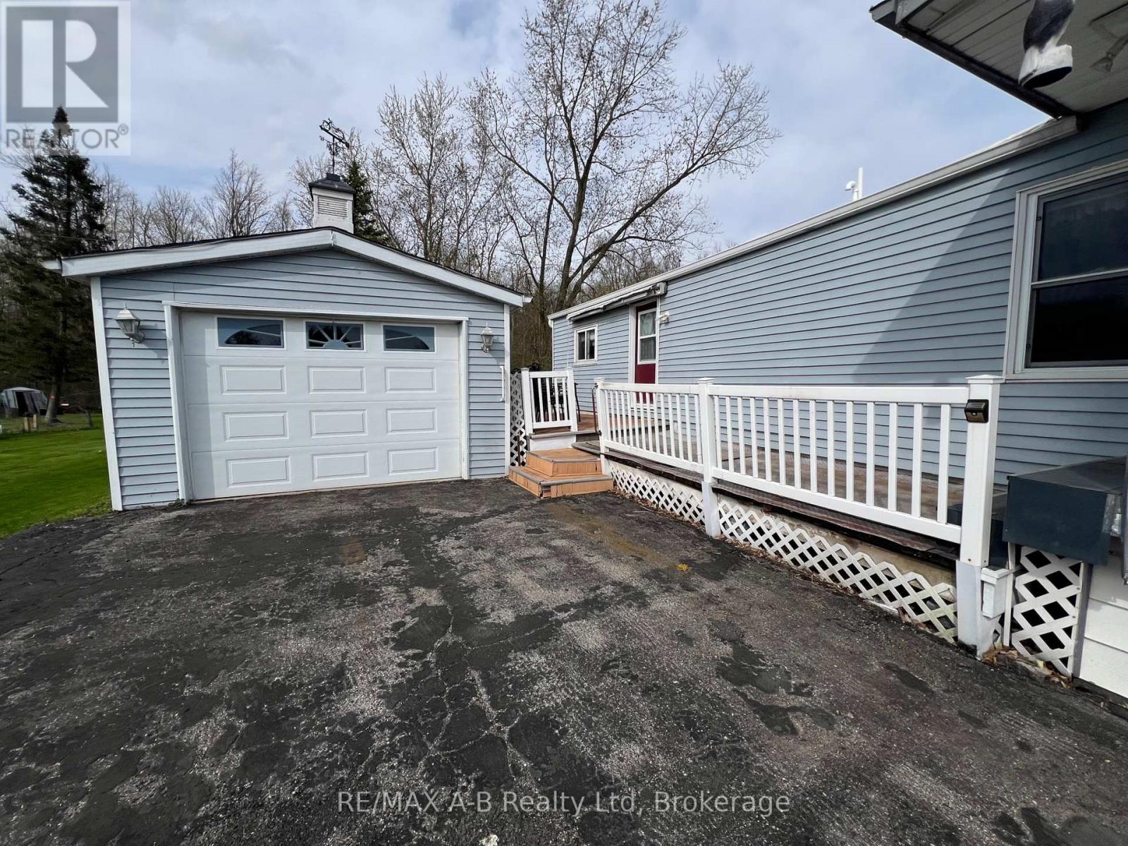 123 Ash Street, Perth East, Ontario  N5A 6S6 - Photo 7 - X13094772