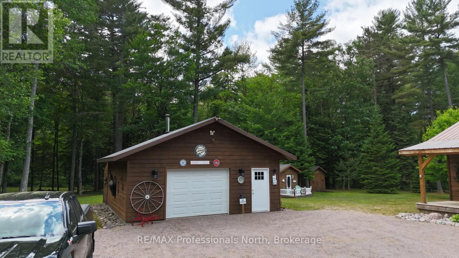3951 Elephant Lake Road, Dysart Et Al (Harcourt), Ontario  K0L 1X0 - Photo 24 - X13094776