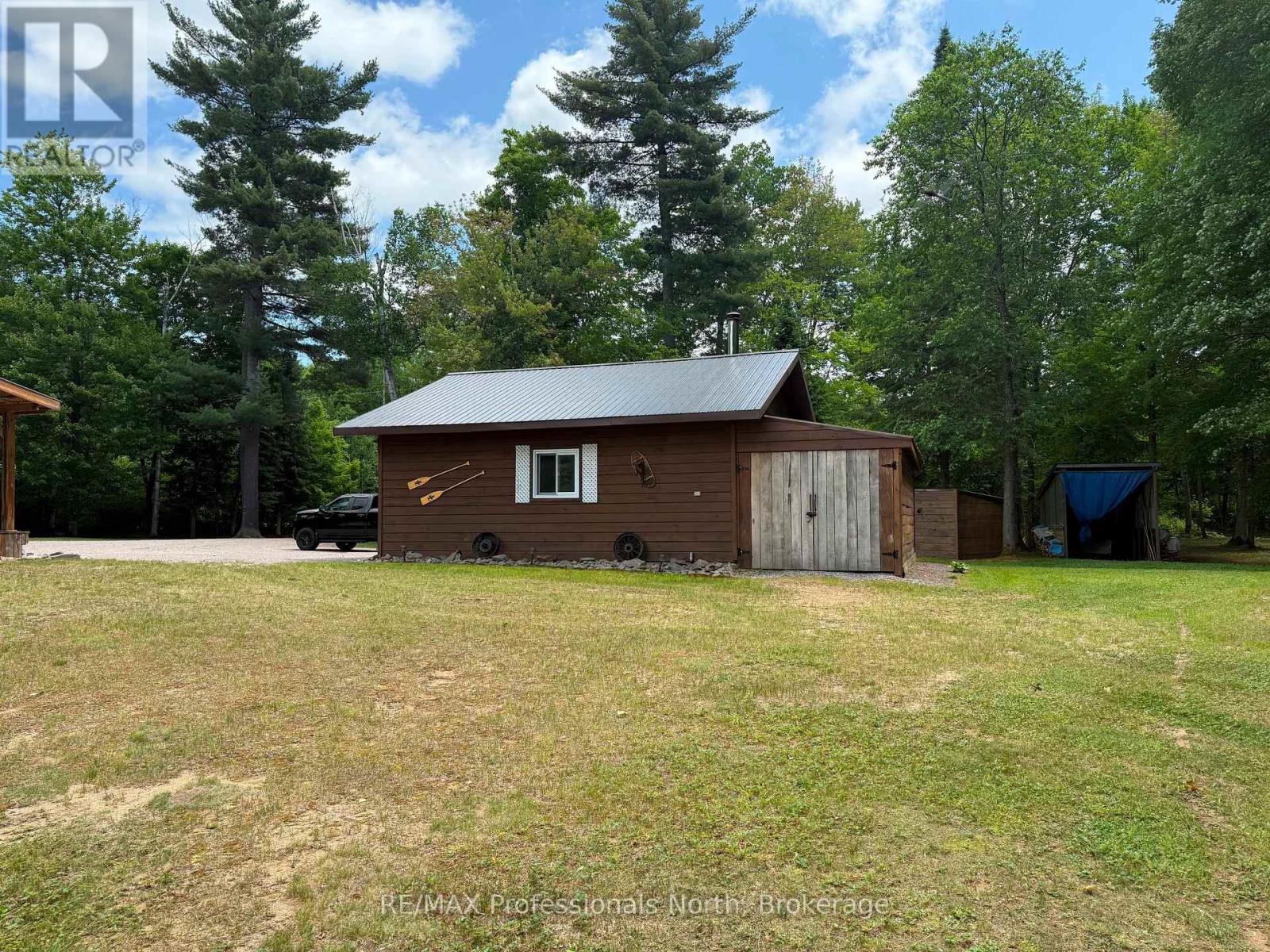 3951 Elephant Lake Road, Dysart Et Al (Harcourt), Ontario  K0L 1X0 - Photo 31 - X13094776