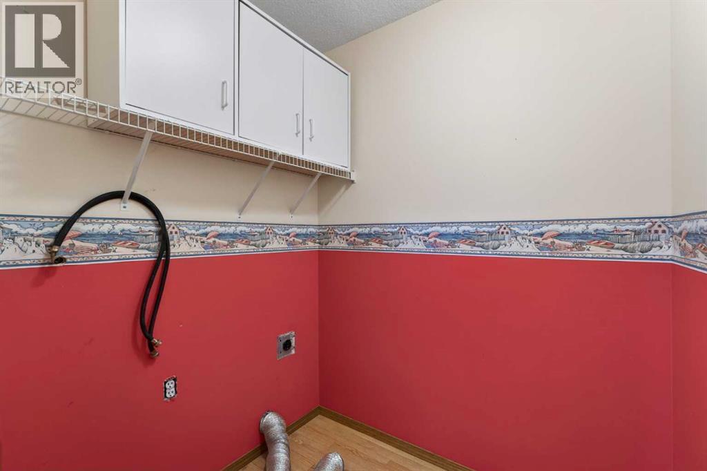 35 Douglasview Park Se, Calgary, Alberta  T2Z 2R9 - Photo 30 - A2306385